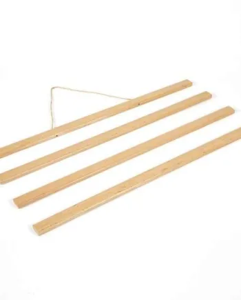 Wood Poster Hanger   Lys Bøg  Plakatliste   Træ  Magnetisk 60cm Sæt