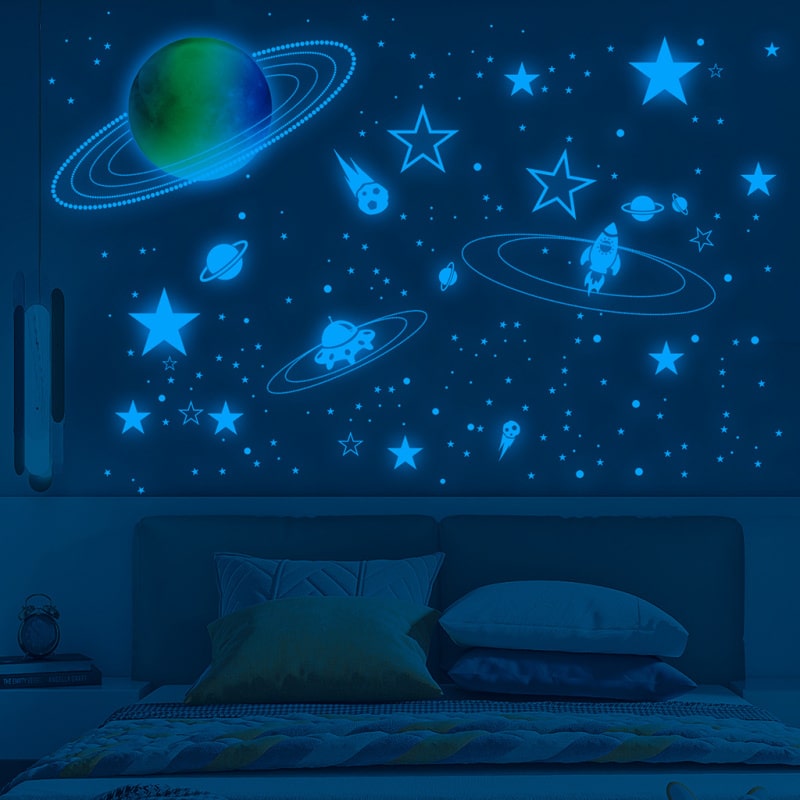 Selvlysende Wallsticker Med En Farverig Måne Stjernehimmel Planeter Mm 1044 Stk Blå