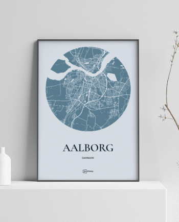 Aalborg Plakaten Rundt Kort Havblå 70 100 Cm  B1