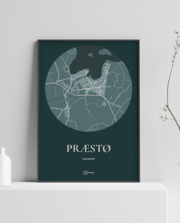 Præstø Plakaten Rundt Kort Skovgrøn 70 100 Cm  B1