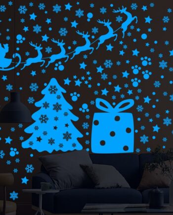 Selvlysende Jule Wallsticker Med Julemand  Rensdyr  Juletræ  Sne  Stjerner Mm