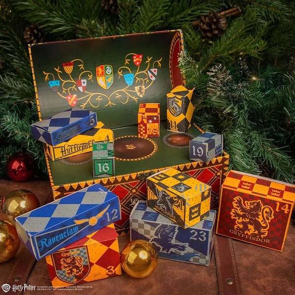 Harry Potter: Quidditch 2025 Deluxe Advent Calendar