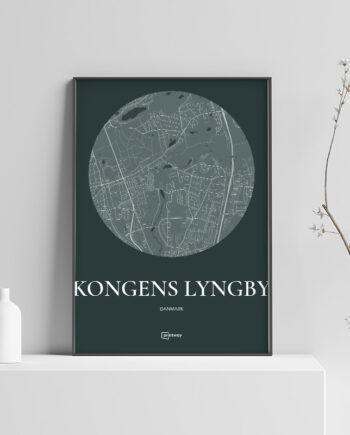 Kongens Lyngby Plakaten Rundt Kort Skovgrøn 70 100 Cm  B1